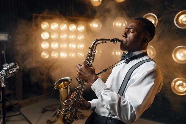 Swing et saveurs : la gastronomie s’invite au festival de jazz